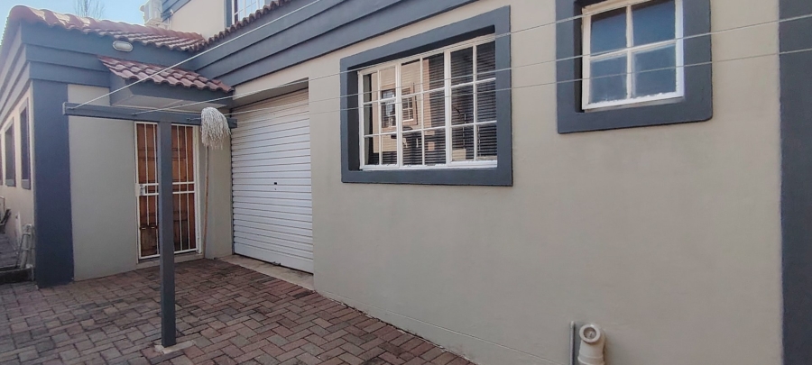 3 Bedroom Property for Sale in Doringkruin North West